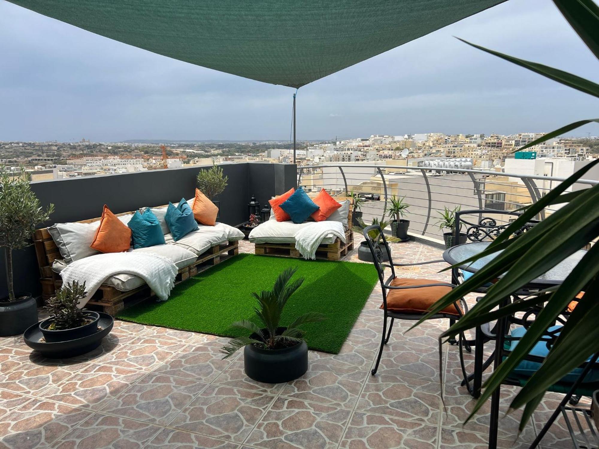 Trendy Seaside Escape 2 Bedroom Penthouse Marsaskala Esterno foto